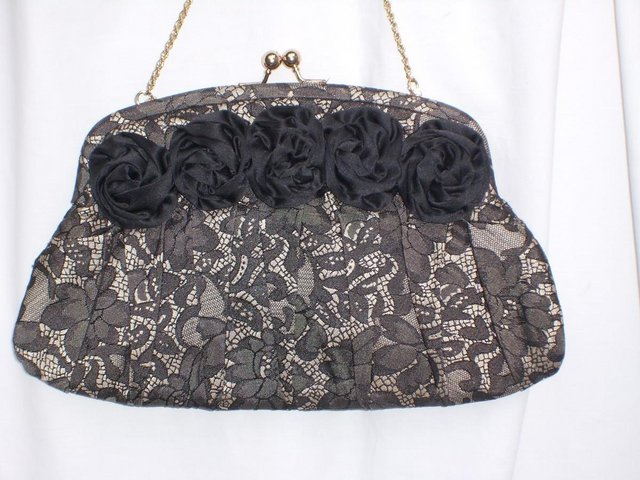 Image 5 of LIZ CLAIBOURNE Snap Top Handbag/Clutch NEW!