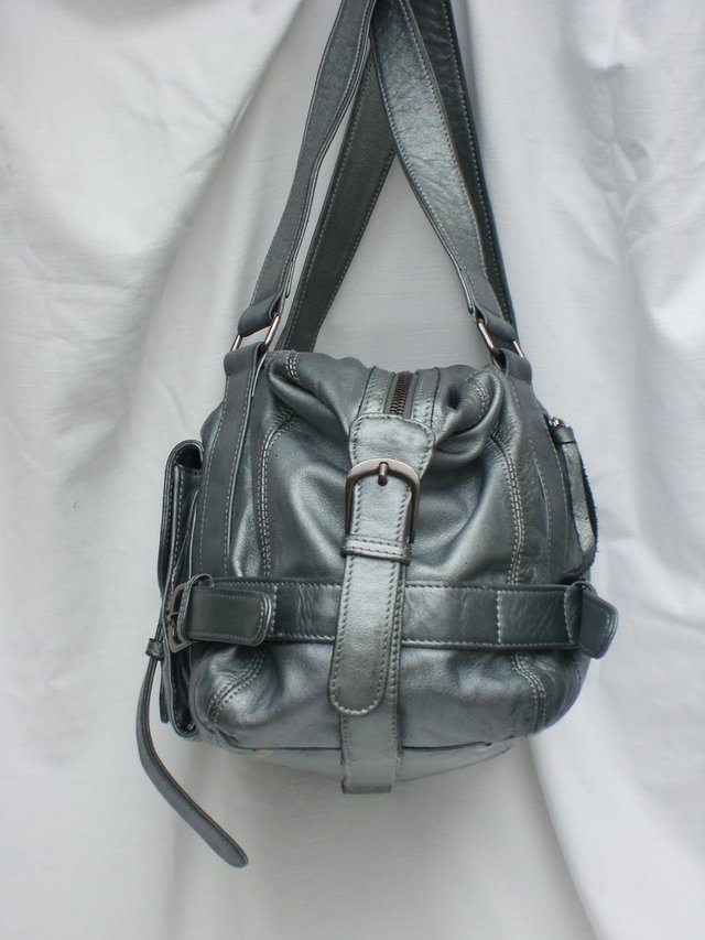 Image 4 of UN1 DEUX2 TROIS3 Silver Leather Shoulder Handbag