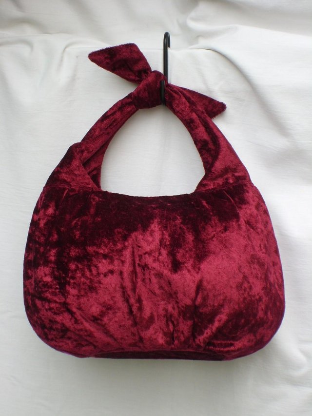 Image 5 of PER UNA Red Velvet Evening Handbag NEW