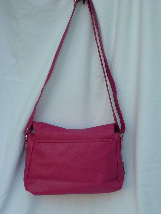 Image 6 of NATHALIE ANDERSEN Hot Pink Shoulder Handbag NEW