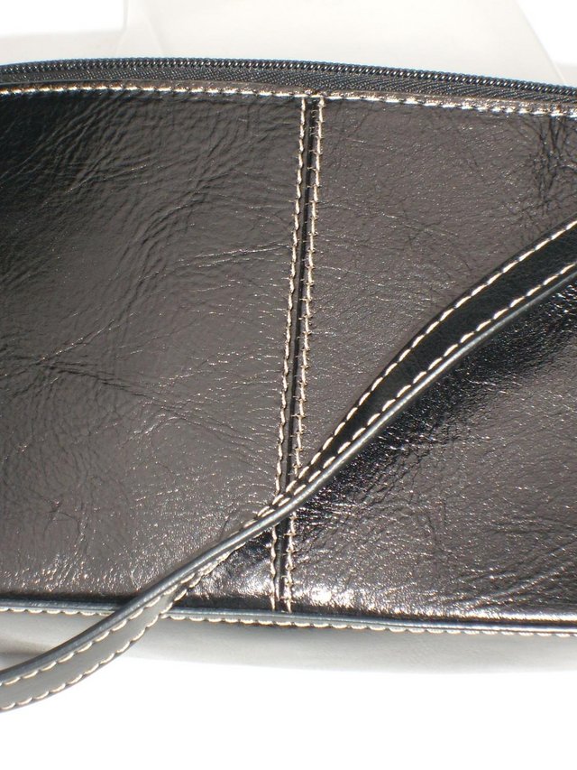 Image 2 of KENNETH COLE REACTION Black Leather Handbag NEW