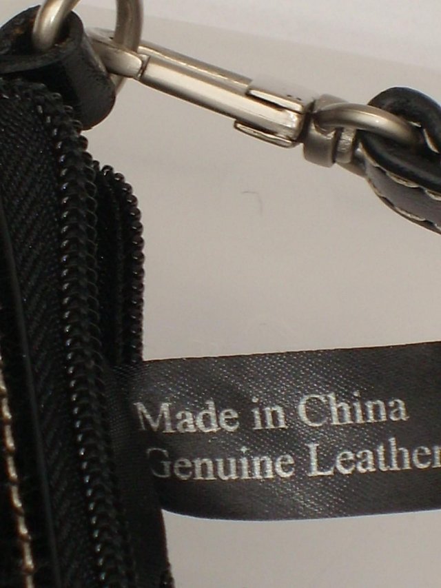 Image 4 of KENNETH COLE REACTION Black Leather Handbag NEW