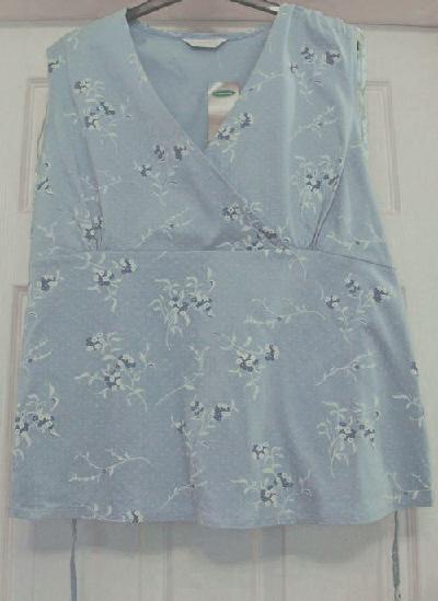 Preview of the first image of BNWT PRETTY LADIES FLOWERED MATERNITY TOP - SZ 16 B1.