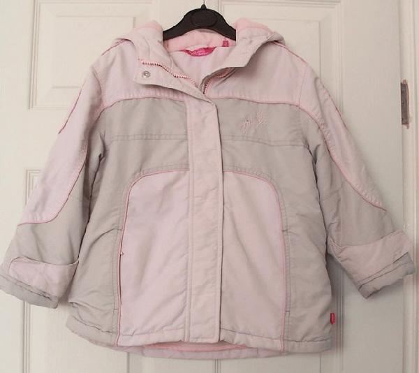 Preview of the first image of GORGEOUS GIRLS PINK HOODED COAT BY PINEAPPLE AGE 6 YRS.