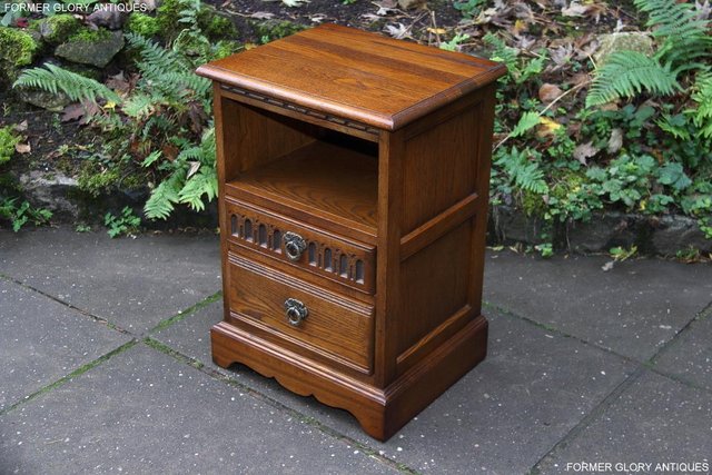 Image 2 of OLD CHARM LIGHT OAK BEDSIDE CABINET PHONE LAMP TABLE STAND