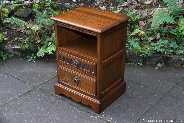 Image 9 of OLD CHARM LIGHT OAK BEDSIDE CABINET PHONE LAMP TABLE STAND