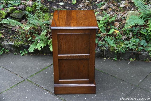 Image 45 of OLD CHARM LIGHT OAK BEDSIDE CABINET PHONE LAMP TABLE STAND