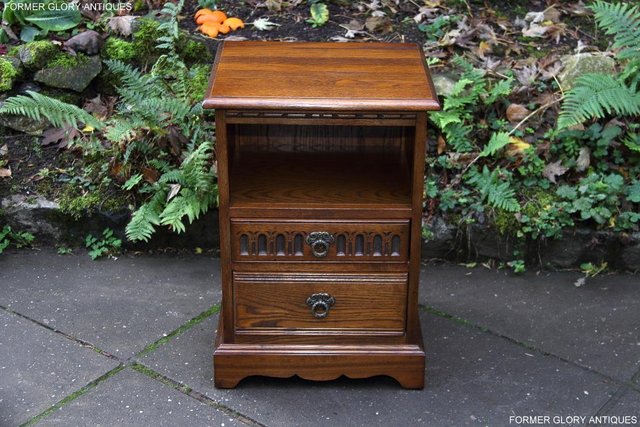 Image 62 of OLD CHARM LIGHT OAK BEDSIDE CABINET PHONE LAMP TABLE STAND