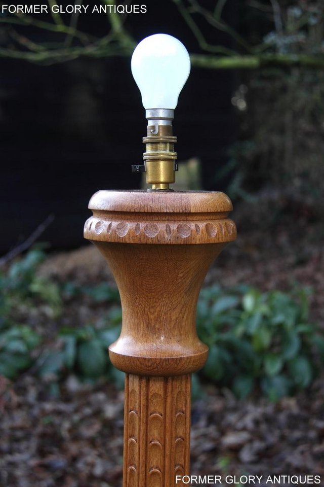 Image 51 of NIGEL RUPERT GRIFFITHS SOLID CARVED OAK STANDARD CHAIR LAMP