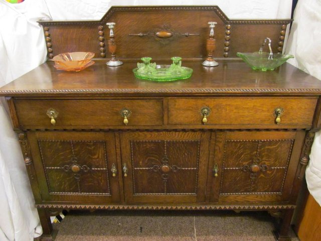 Image 2 of Lovely solid oak period sideboard.Highly decorative.