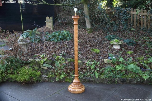 Image 59 of NIGEL RUPERT GRIFFITHS SOLID CARVED OAK STANDARD CHAIR LAMP