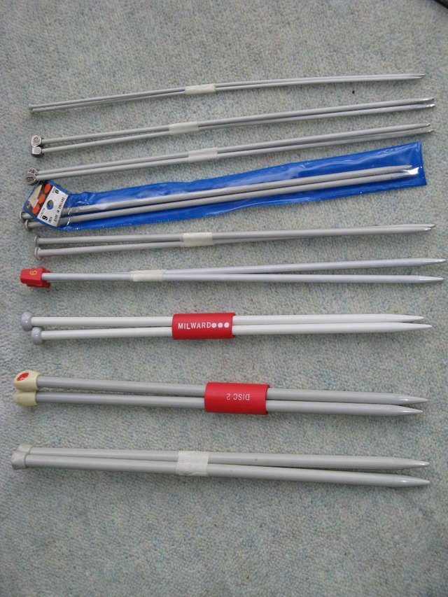 Preview of the first image of Knitting needles. Single point. 10 inch long..