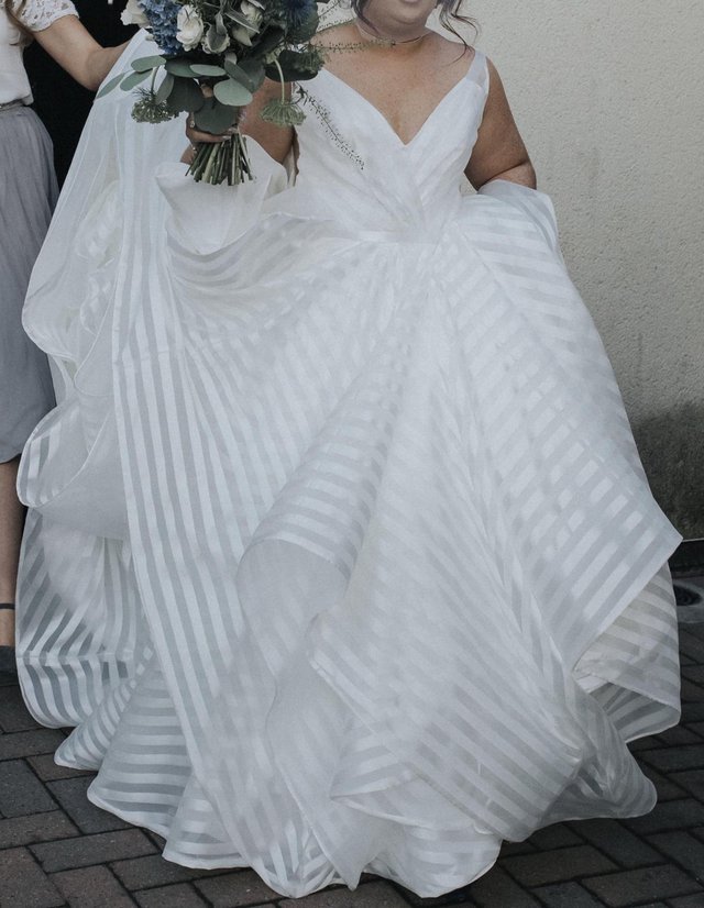 Preview of the first image of Hayley Paige Decklyn Wedding Gown.