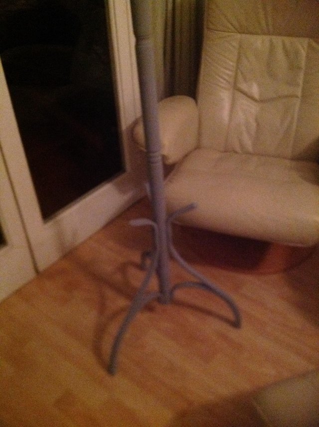 Image 2 of SHABBY CHIC COAT STAND