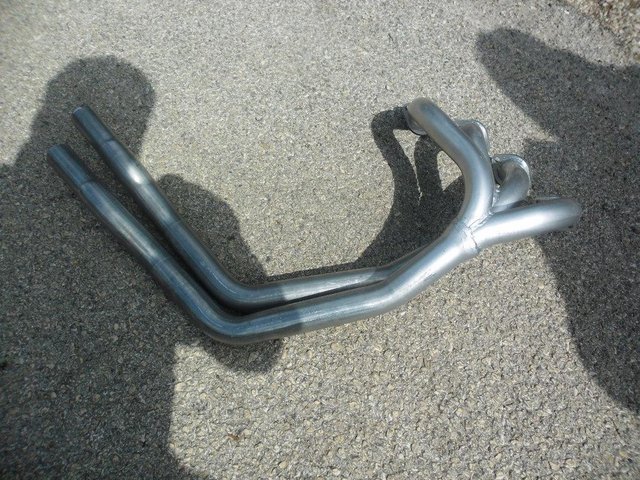 Preview of the first image of Exhaust manifolds Fiat Osca 1500 and 1600.