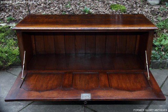 Image 10 of TITCHMARSH AND GOODWIN OAK BLANKET TOY BOX RUG DOWER CHEST
