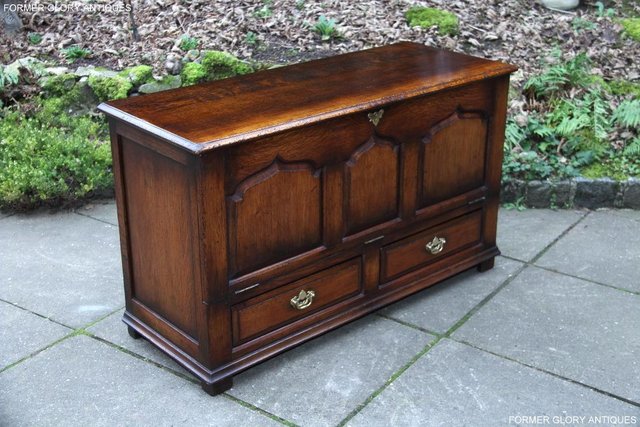 Image 38 of TITCHMARSH AND GOODWIN OAK BLANKET TOY BOX RUG DOWER CHEST