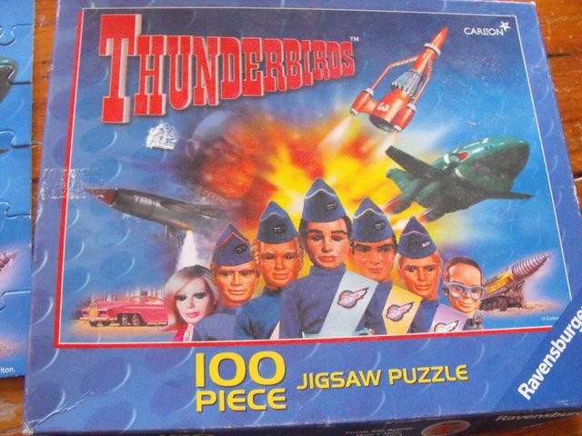 Image 3 of THUNDERBIRDS 100 piece JIGSAW PUZZLE- COLLECTABLE( 1999)