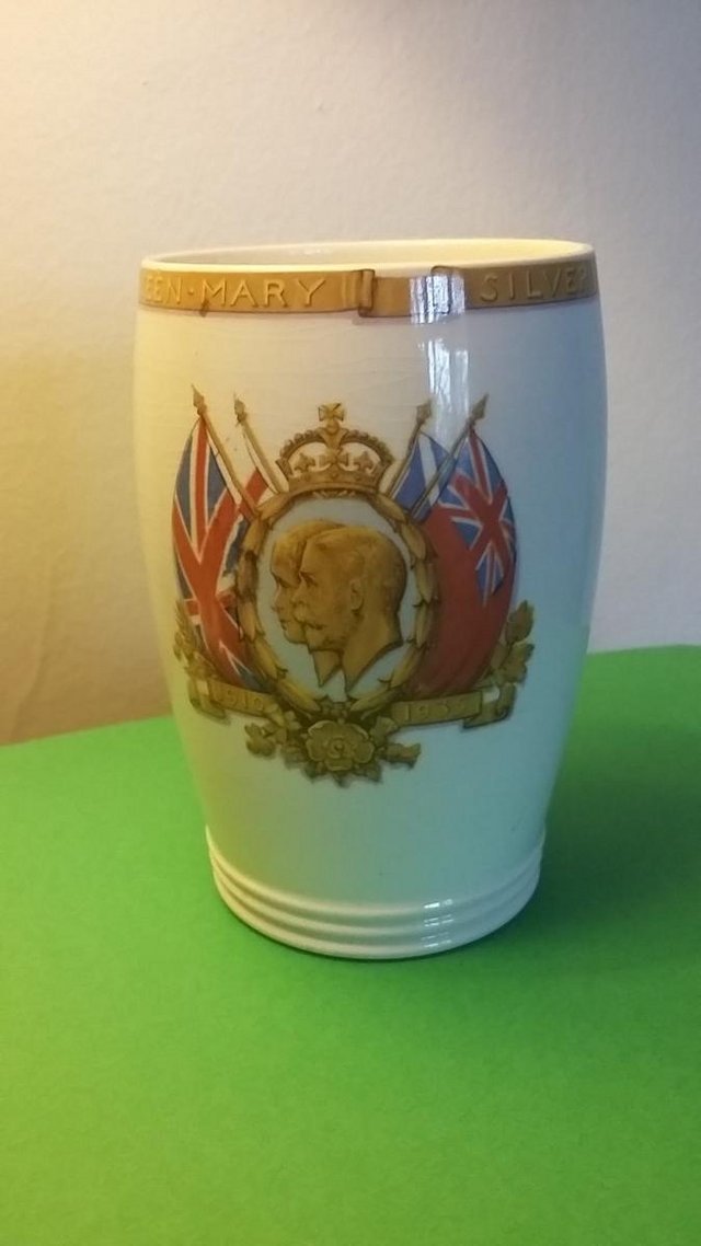 Preview of the first image of Vintage Silver Jubilee 1935 King George V & Queen Mary Mug.