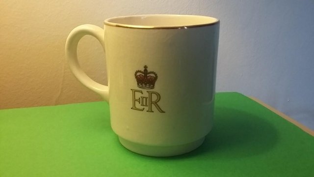 Image 3 of 1977 Queen Elizabeth II Silver Jubilee Cup - P & K Olympic