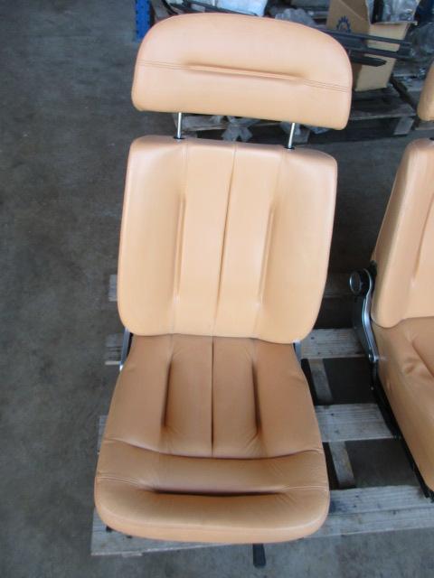 Image 2 of Front seats Ferrari Mondial