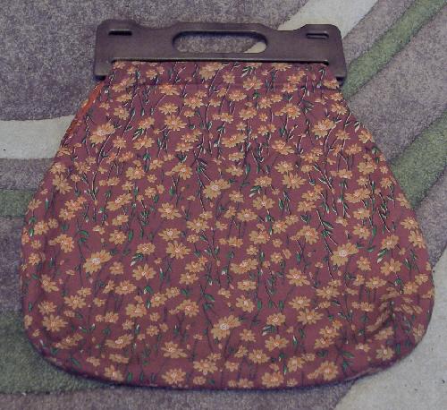 Preview of the first image of Lovely Vintage Shopping/Sewing Bag With Wooden Handles  BX17.