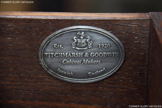 Image 39 of TITCHMARSH AND GOODWIN OAK DRESSER BASE SIDEBOARD HALL TABLE