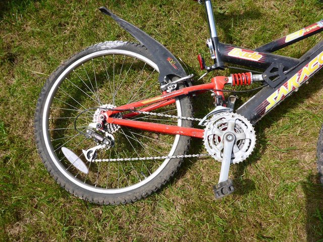 Image 2 of Bicycle: Mountain bike 14.25" frame wheel diam. 20"