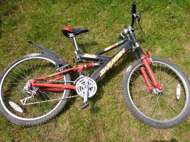 Image 3 of Bicycle: Mountain bike 14.25" frame wheel diam. 20"