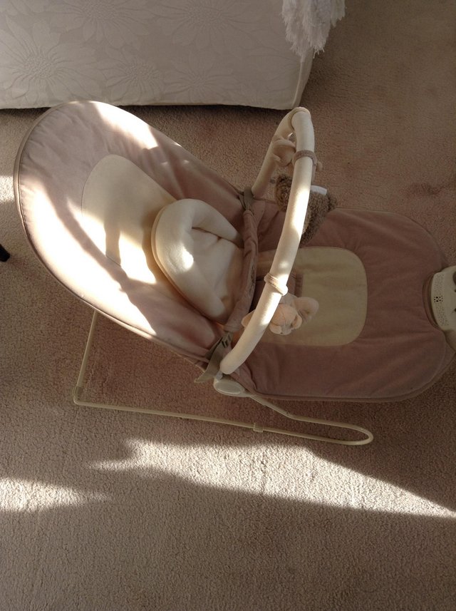 Image 2 of Baby Rocker in excellent condition