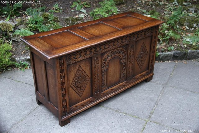 Image 3 of TITCHMARSH & GOODWIN STYLE OAK BLANKET CHEST TOY BOX COFFER