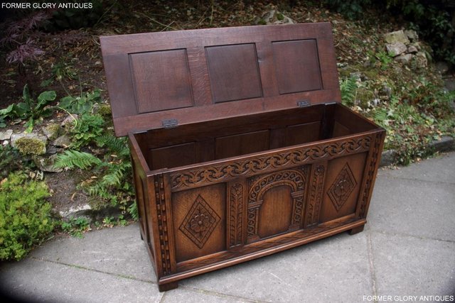 Image 31 of TITCHMARSH & GOODWIN STYLE OAK BLANKET CHEST TOY BOX COFFER
