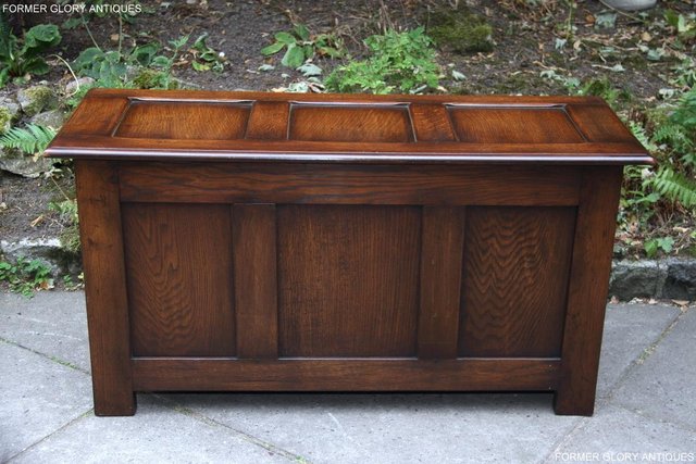 Image 42 of TITCHMARSH & GOODWIN STYLE OAK BLANKET CHEST TOY BOX COFFER