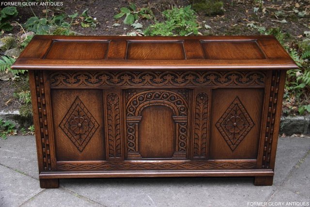 Image 54 of TITCHMARSH & GOODWIN STYLE OAK BLANKET CHEST TOY BOX COFFER
