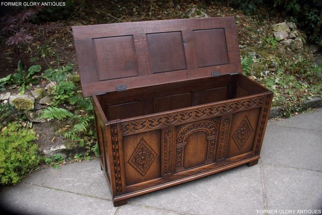 Image 58 of TITCHMARSH & GOODWIN STYLE OAK BLANKET CHEST TOY BOX COFFER