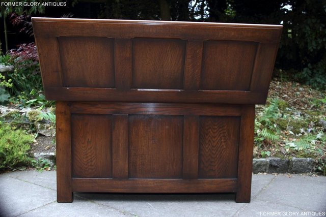 Image 59 of TITCHMARSH & GOODWIN STYLE OAK BLANKET CHEST TOY BOX COFFER