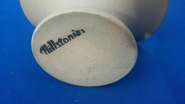 Image 4 of Vintage Hillstonia Moira Pottery Posy Flower Basket
