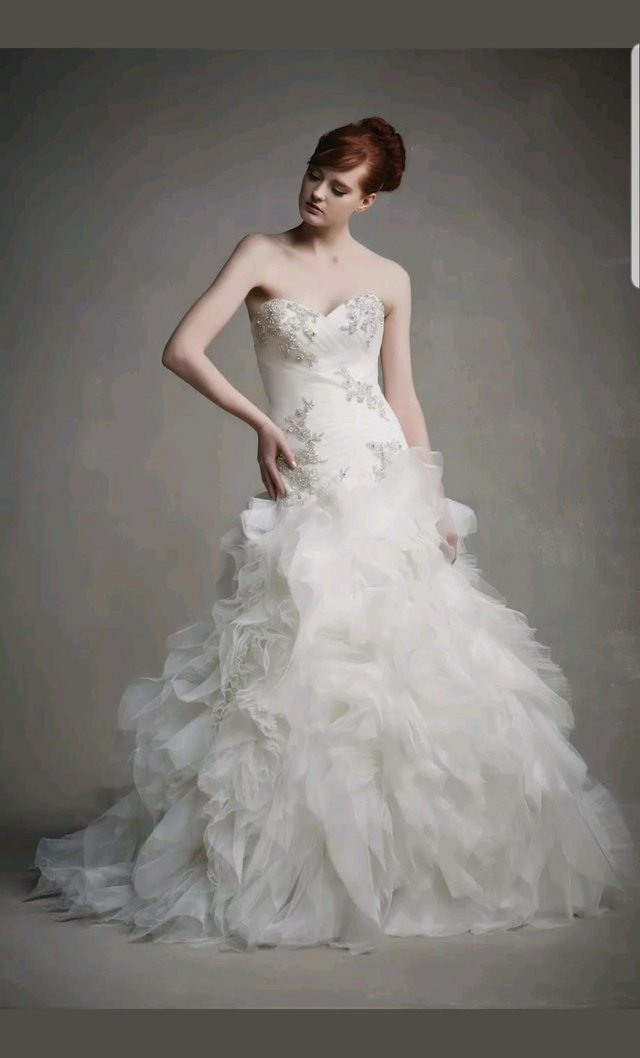 Image 3 of Gorgeous never worn Jacqueline Enzoani ivory wedding dress