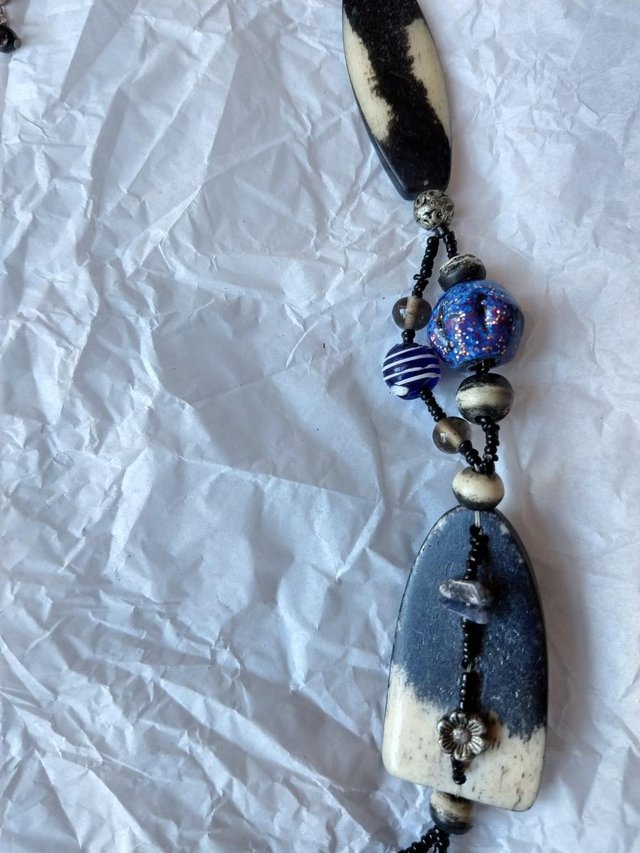 Image 5 of Handcrafted African necklace