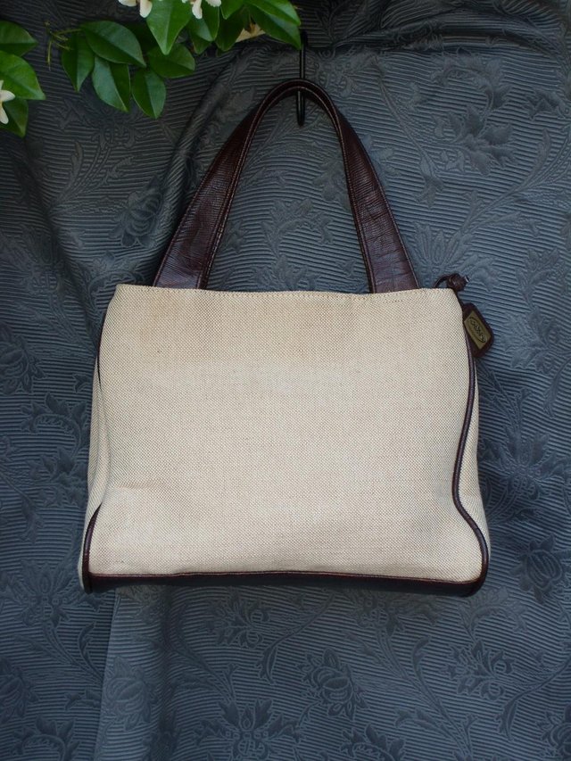 Image 7 of T R BENTLEY Cream & Brown Grab Bag NEW!