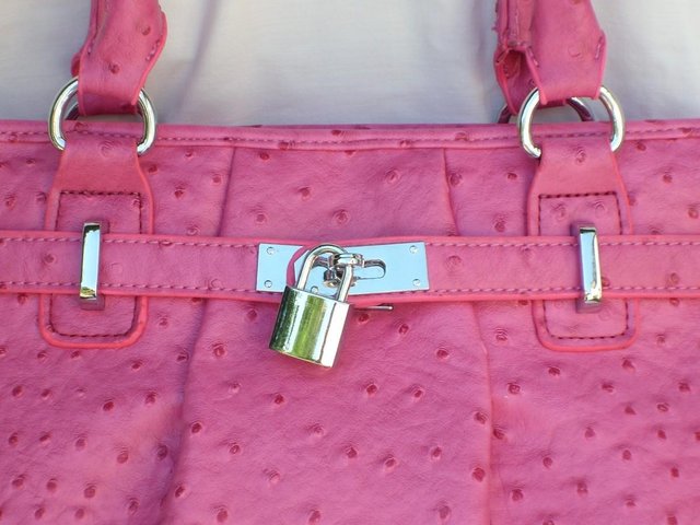 Image 4 of PAVERS Hot Pink Handbag NEW!