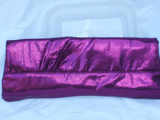 Image 4 of OASIS Metallic Pink Clutch Bag