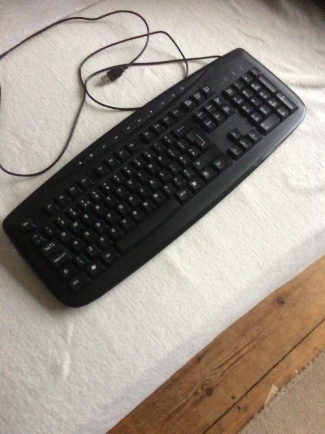 Image 2 of Black maplin keyboard for computer
