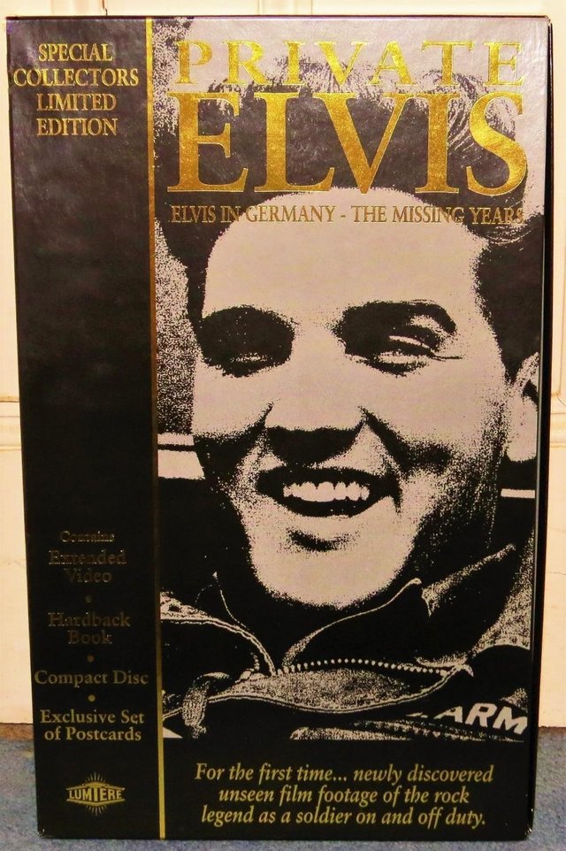 Preview of the first image of ELVIS PRESLEY PRIVATE ELVIS VIDEO BOOK AND CD.