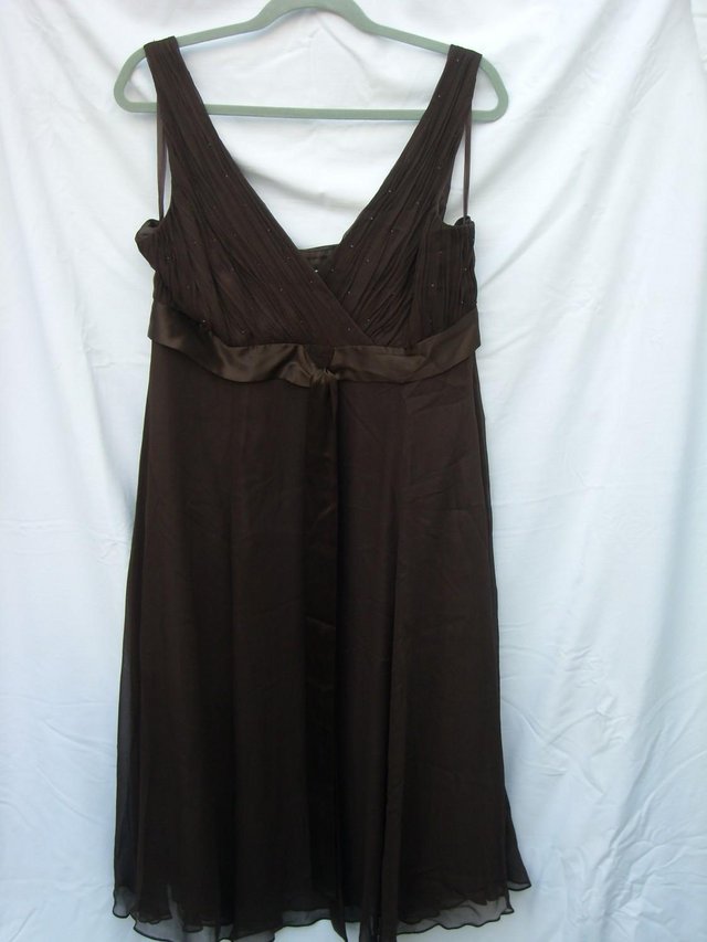 Preview of the first image of PHASE EIGHT Brown Silk Tea Dress–Size 16.