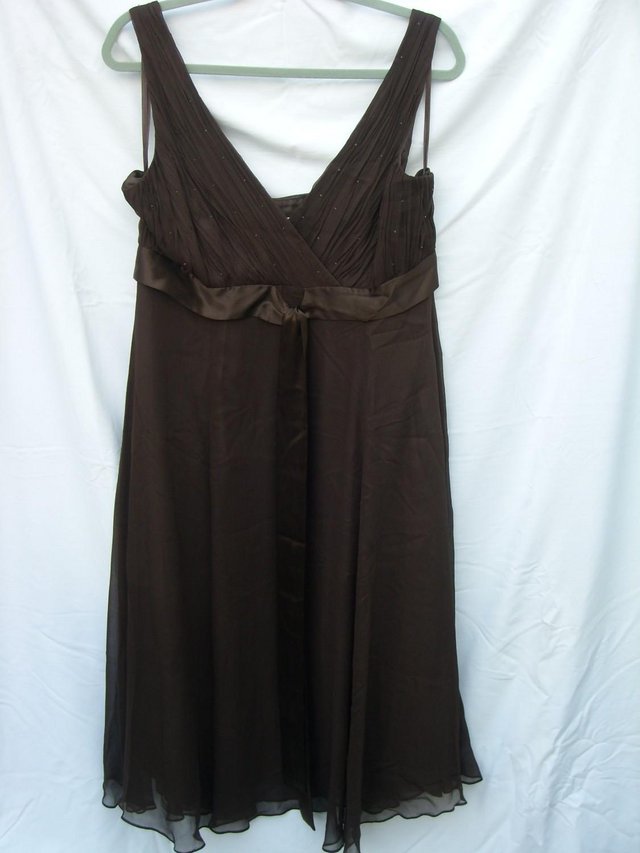 Image 8 of PHASE EIGHT Brown Silk Tea Dress–Size 16