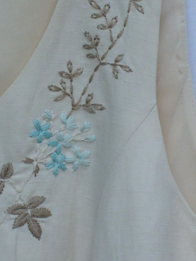 Image 5 of ALEX & CO Cream Silk/Linen Sleeveless Top–Size 12