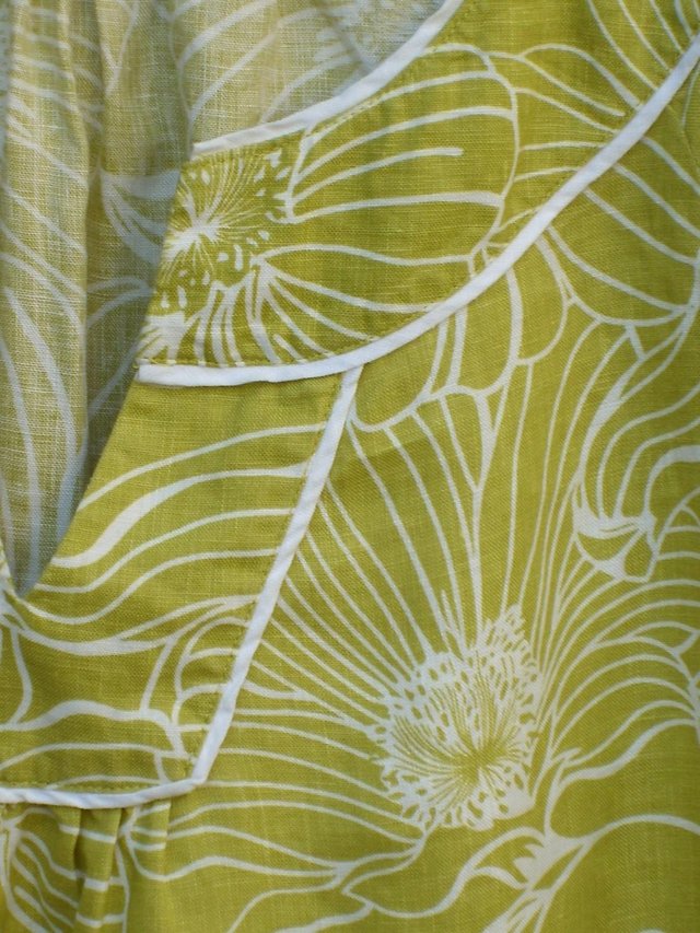 Image 3 of LAURA ASHLEY Lime Green Linen Top – Size 12
