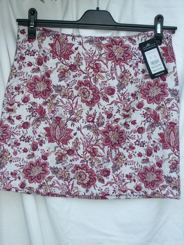 Image 5 of NEW LOOK Paisley Jacquard Mini Skirt – Size 10 - NEW
