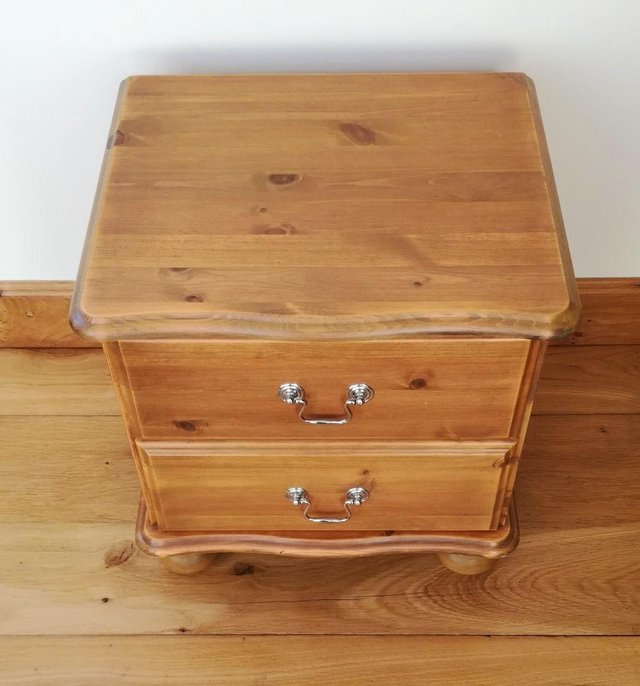 Preview of the first image of CHEST OF DRAWERS Pine Wood Furniture Cabinet 2 Drawer Chrome.